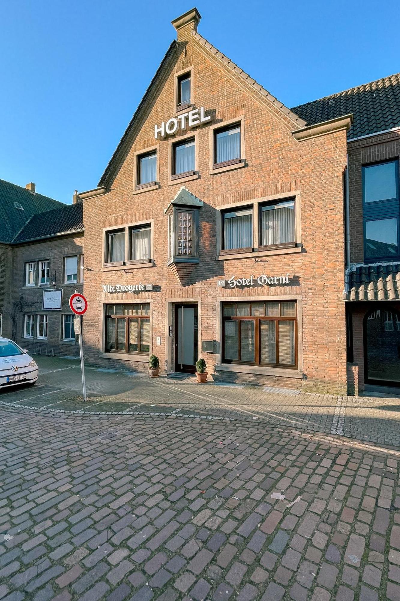 Alte Drogerie Hotel Garni Anholt 外观 照片