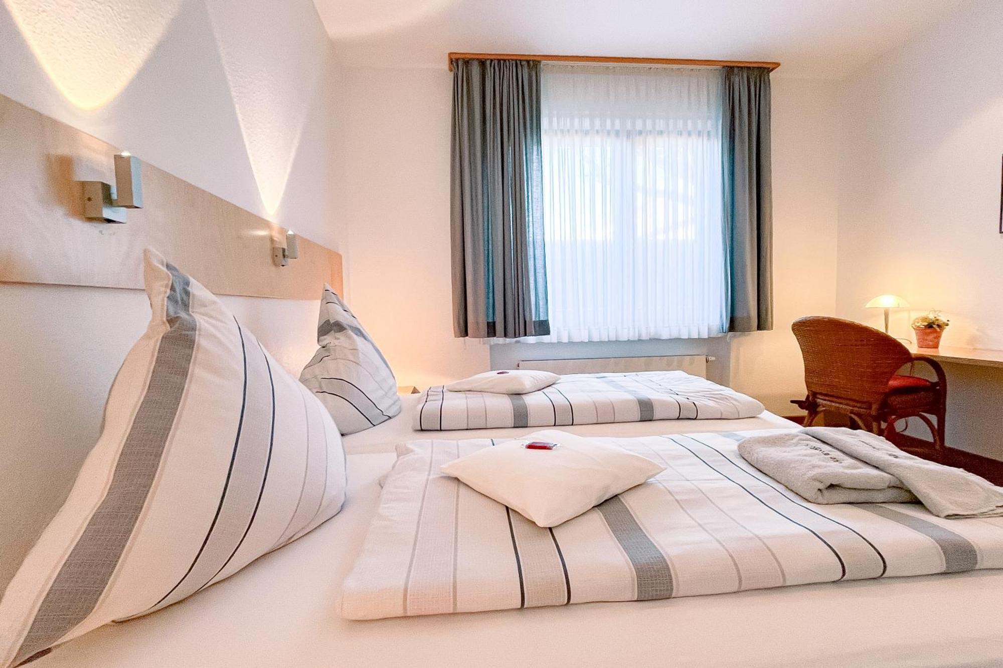 Alte Drogerie Hotel Garni Anholt 外观 照片
