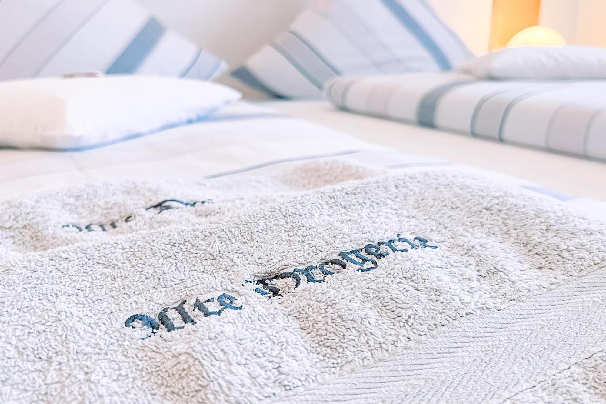 Alte Drogerie Hotel Garni Anholt 外观 照片